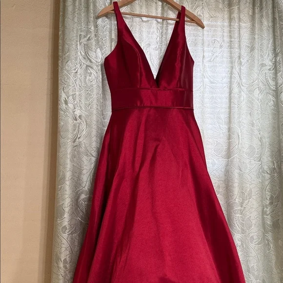 Elegant Mac Duggal New Red Sleeveless Dress Size 10 - Picture 16 of 16
